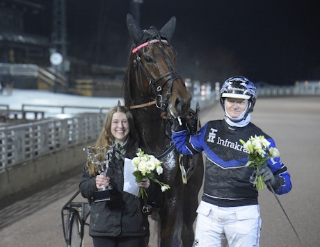 Emporio Broline pris