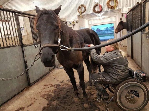 Mobiluppladdning 5C23E497Ddf2B32253Cfc4C3