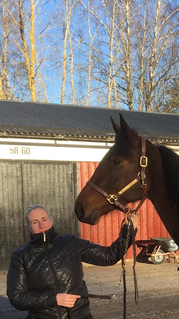 Sandra och Estelle Brodda