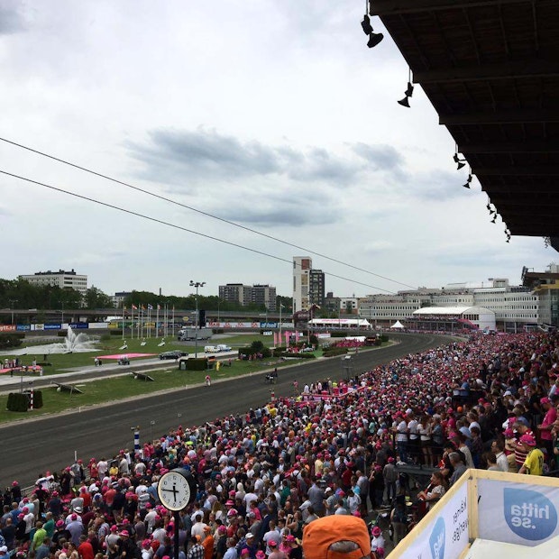 18699861 10155417297739048 3061312670326489931 N