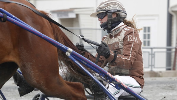 Mansson Evelina sulky 1