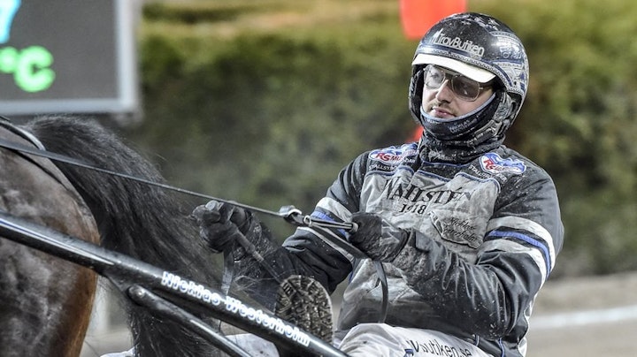 Nicklas Westerholm i sulky